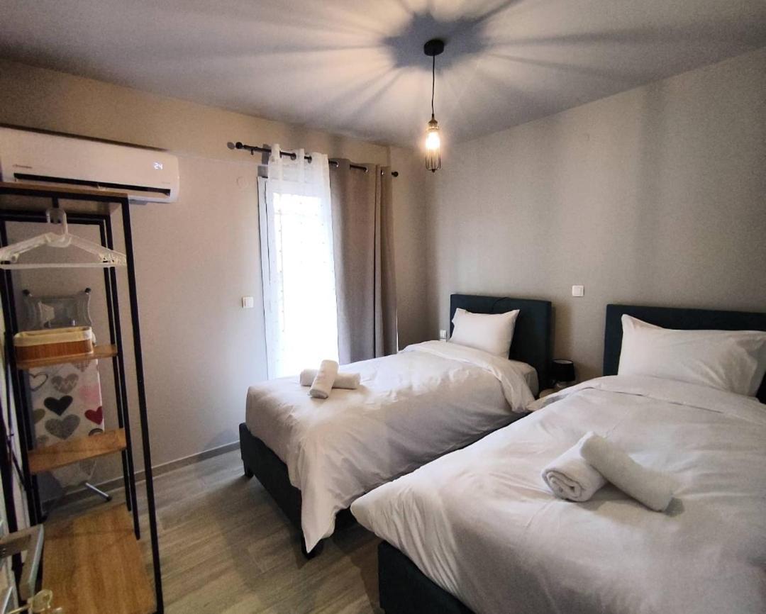 Alexandras Cozy Apartment ヨアニナ エクステリア 写真